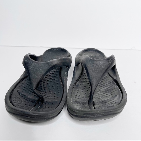 Crocs Black Rubber Thong Slide On Sandals Size 7 Women’s - Picture 3 of 5